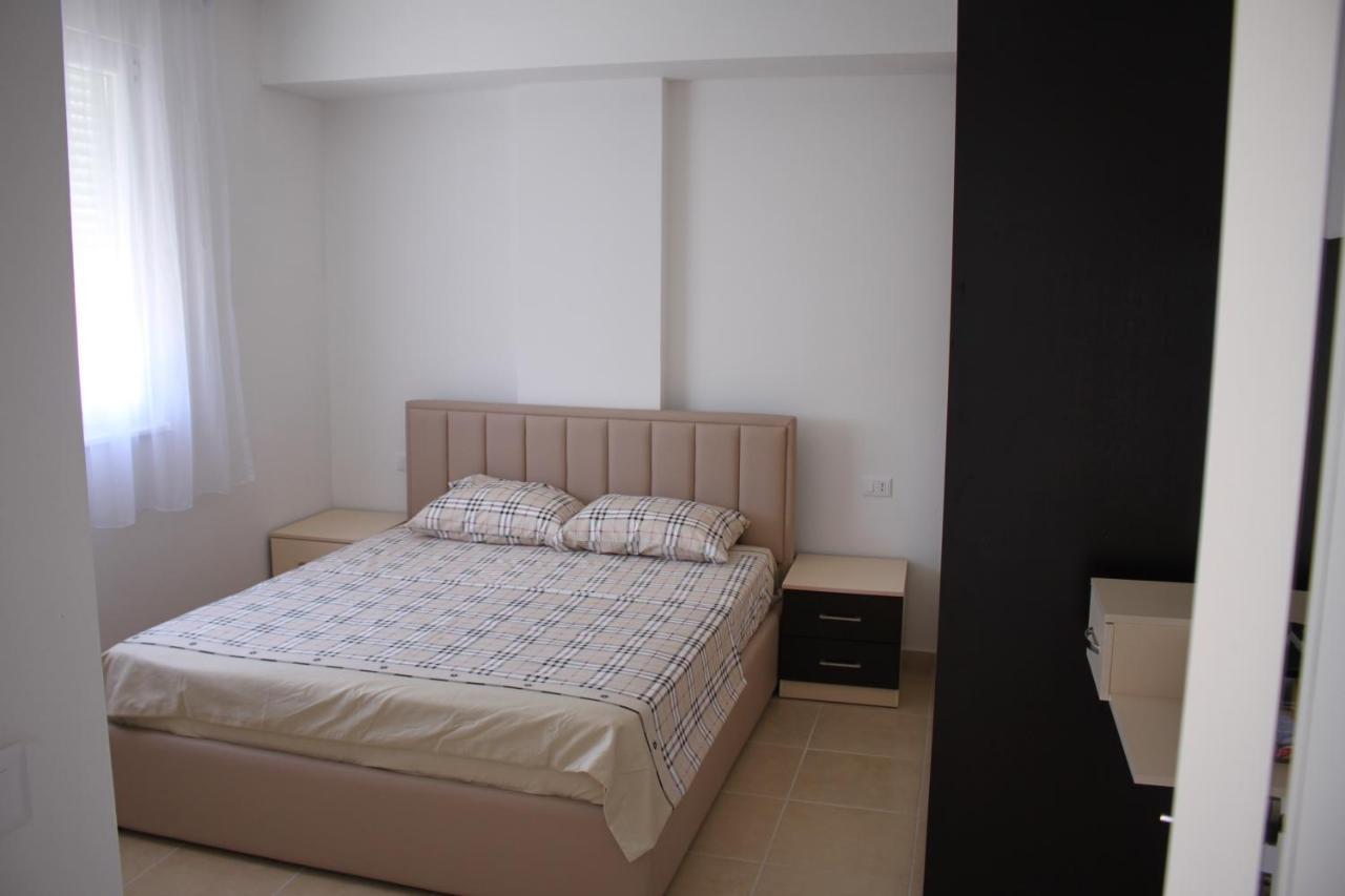Everest Apartments Shëngjin Zewnętrze zdjęcie